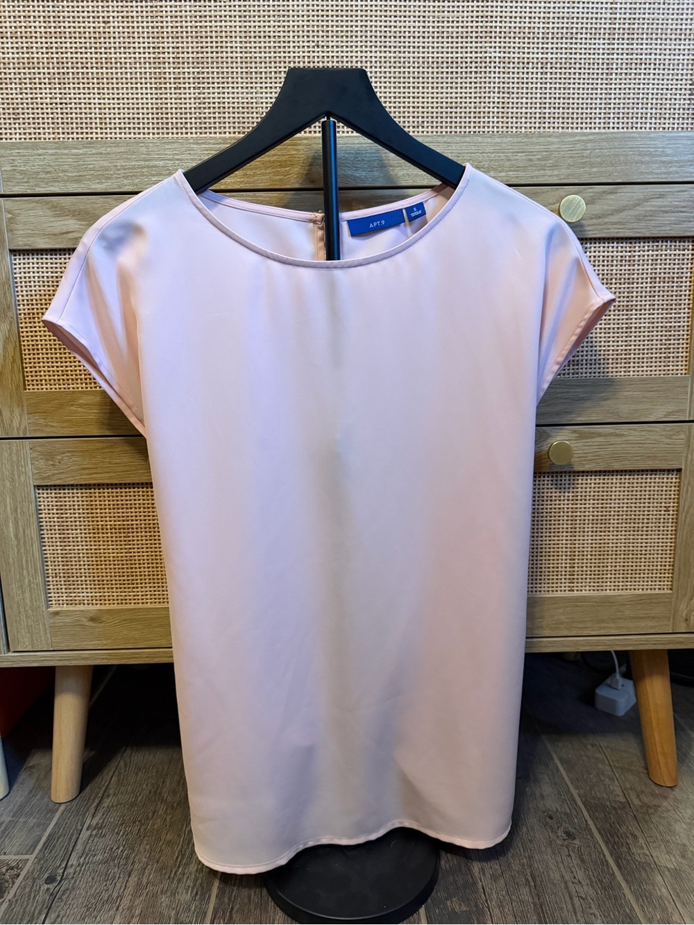 Apt. 9 Soft Pink Cap Sleeve Crewneck Blouse